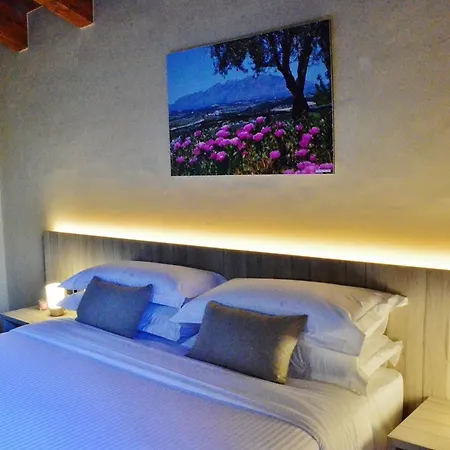 Panyella Hotel